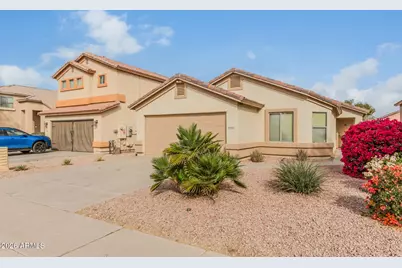 45652 W Windmill Drive, Maricopa, AZ 85139 - Photo 2
