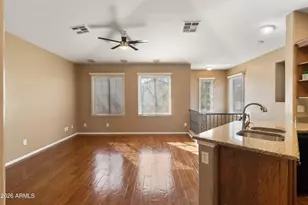 5729 S 21st Pl, Phoenix, AZ 85040 - Photo 8