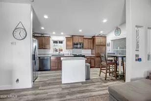 36805 N 24th St, Phoenix, AZ 85086 - Photo 8