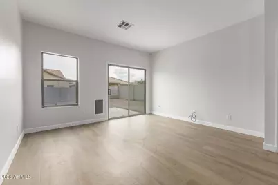 592 W Gabrilla Court, Casa Grande, AZ 85122 - Photo 8