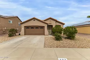 592 W Gabrilla Ct, Casa Grande, AZ 85122 - Photo 2