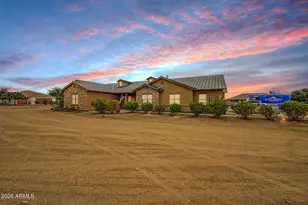 5243 E Hash Knife Draw Rd, San Tan Valley, AZ 85140 - Photo 2