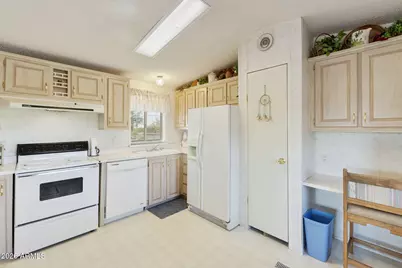 5240 E 32nd Avenue, Apache Junction, AZ 85119 - Photo 6