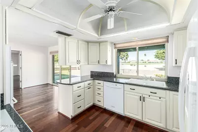 10310 W Cameo Drive, Sun City, AZ 85351 - Photo 22