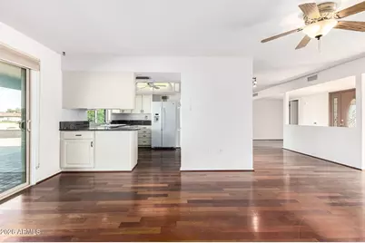 10310 W Cameo Drive, Sun City, AZ 85351 - Photo 18