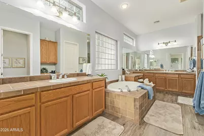 4192 E Chestnut Lane, Gilbert, AZ 85298 - Photo 18