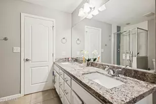 702 W Why Worry Ln, Phoenix, AZ 85021 - Photo 34