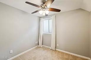 702 W Why Worry Ln, Phoenix, AZ 85021 - Photo 28