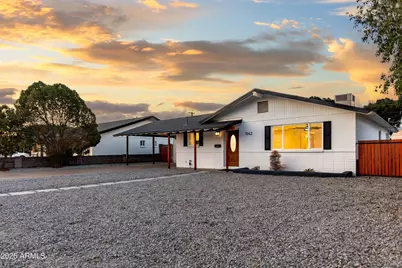 1042 W 9th Place, Mesa, AZ 85201 - Photo 1