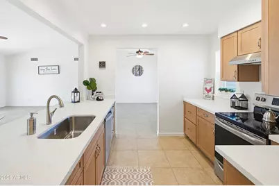 3933 W Pershing Avenue, Phoenix, AZ 85029 - Photo 16