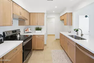 3933 W Pershing Ave, Phoenix, AZ 85029 - Photo 12