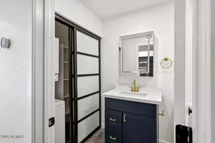 8004 N 32nd Dr, Phoenix, AZ 85051 - Photo 8