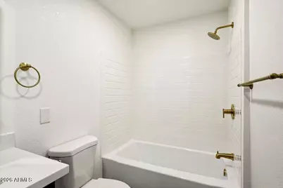 8004 N 32nd Drive #3, Phoenix, AZ 85051 - Photo 10