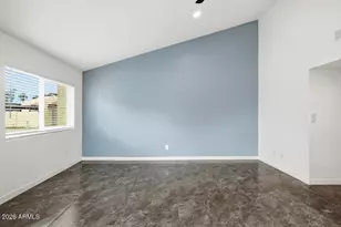 8004 N 32nd Dr, Phoenix, AZ 85051 - Photo 4