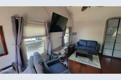 521 W Wilshire Drive, Phoenix, AZ 85003 - Photo 38