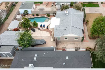 521 W Wilshire Drive, Phoenix, AZ 85003 - Photo 8