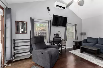 521 W Wilshire Drive, Phoenix, AZ 85003 - Photo 36