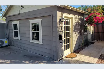 521 W Wilshire Drive, Phoenix, AZ 85003 - Photo 32