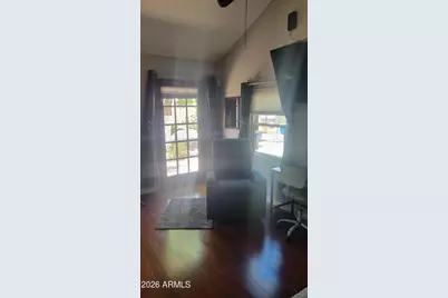 521 W Wilshire Drive, Phoenix, AZ 85003 - Photo 40