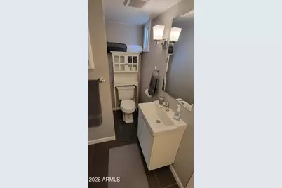 521 W Wilshire Drive, Phoenix, AZ 85003 - Photo 52