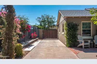 521 W Wilshire Drive, Phoenix, AZ 85003 - Photo 4