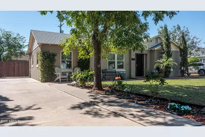 521 W Wilshire Drive, Phoenix, AZ 85003 - Photo 2