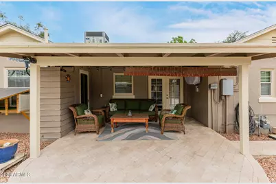 521 W Wilshire Drive, Phoenix, AZ 85003 - Photo 28