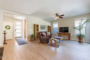 13234 W Hummingbird Terrace, Peoria, AZ 85383 - Photo 4