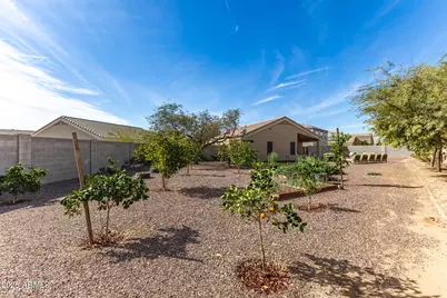 10762 W Joblanca Road W, Avondale, AZ 85323 - Photo 34