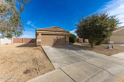 10762 W Joblanca Road W, Avondale, AZ 85323 - Photo 2