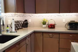 3737 E Turney Ave, Phoenix, AZ 85018 - Photo 2