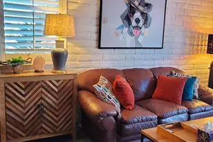 3737 E Turney Ave, Phoenix, AZ 85018 - Photo 8