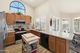 9555 W Escuda Dr, Peoria, AZ 85382 - Photo 2