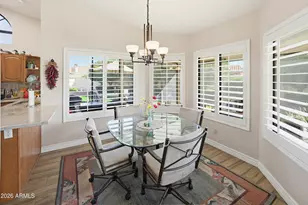 9555 W Escuda Dr, Peoria, AZ 85382 - Photo 8