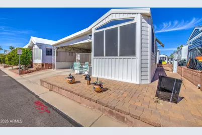 7750 E Broadway Road #724, Mesa, AZ 85208 - Photo 4