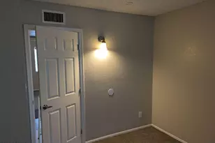 8322 N 60th Ave, Glendale, AZ 85302 - Photo 28