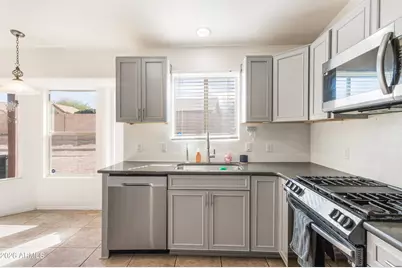 1594 Mission Viejo Drive, Sierra Vista, AZ 85635 - Photo 12