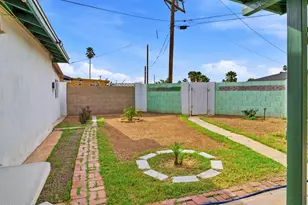 3008 N 45th Dr, Phoenix, AZ 85031 - Photo 10