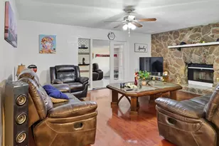 3008 N 45th Dr, Phoenix, AZ 85031 - Photo 20