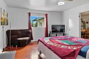 3008 N 45th Dr, Phoenix, AZ 85031 - Photo 12