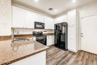 3621 E Leslie Drive, Gilbert, AZ 85296 - Photo 2