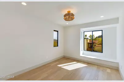 2212 E Cinnabar Avenue, Phoenix, AZ 85028 - Photo 22