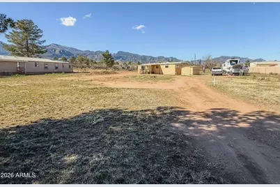 5254 S Santa Claus Avenue, Sierra Vista, AZ 85650 - Photo 4
