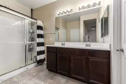 10243 W Townley Avenue, Peoria, AZ 85345 - Photo 14