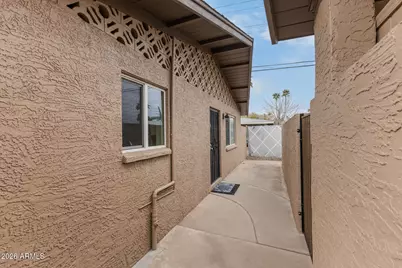 4430 N 28th Street #8, Phoenix, AZ 85016 - Photo 6