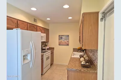 17445 N Boswell Boulevard, Sun City, AZ 85373 - Photo 14