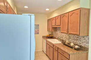 17445 N Boswell Blvd, Sun City, AZ 85373 - Photo 10