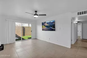 1808 E Center Ln, Tempe, AZ 85281 - Photo 4