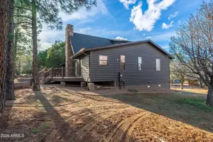 2214 Mountain Lion Ln, Overgaard, AZ 85933 - Photo 12