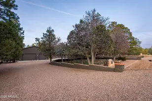 2214 Mountain Lion Ln, Overgaard, AZ 85933 - Photo 56
